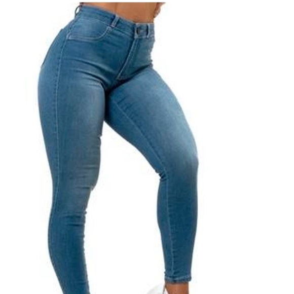 Fitjeans CONTOUR V2 MID WAISTEDARCTIC LIGHT BLUE - Picture 3 of 4